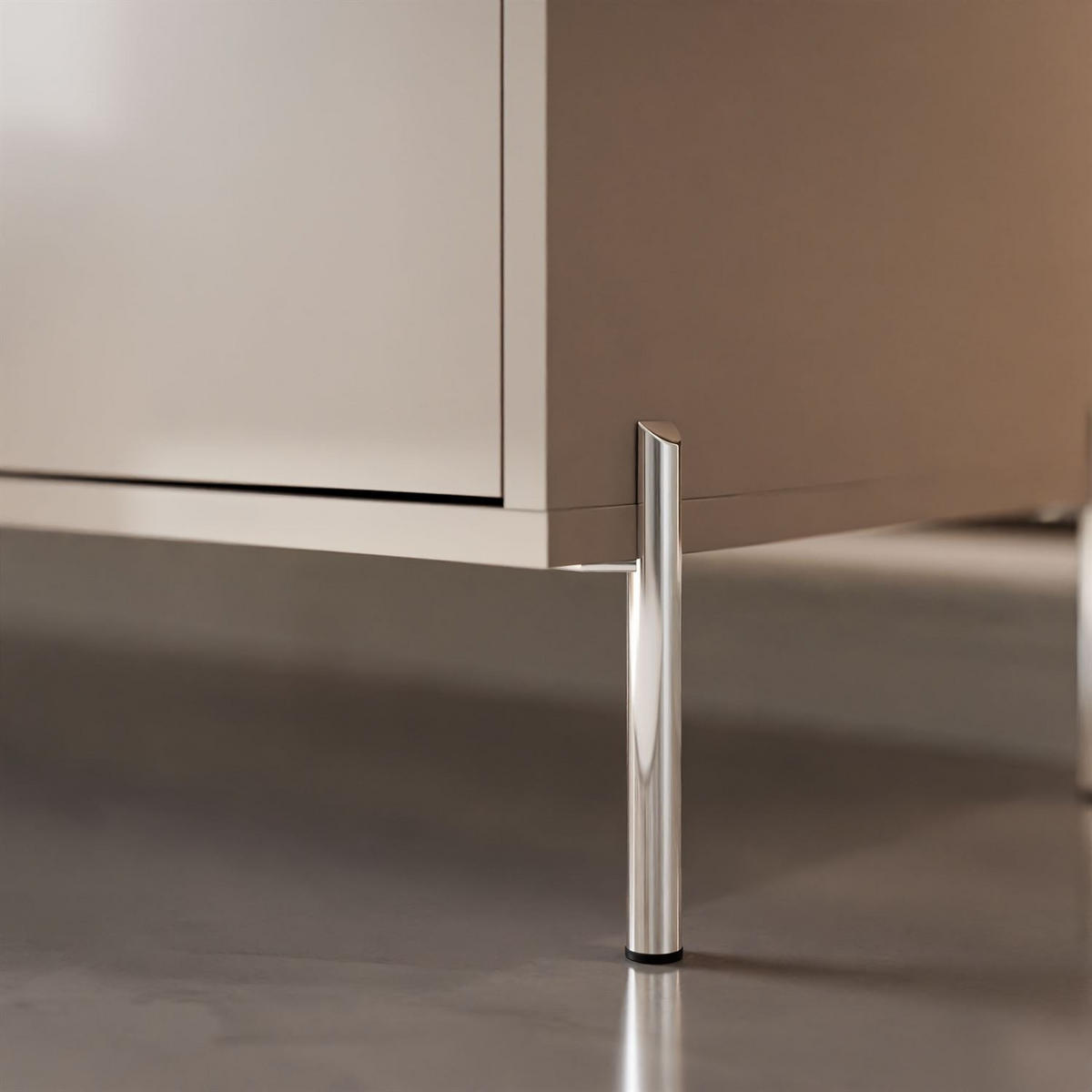 KOMMODE SANAYI Kaschmir Hochglanz – gerade silberne Beine - Kaschmir, Holzwerkstoff (154/78/40cm) - Lookway