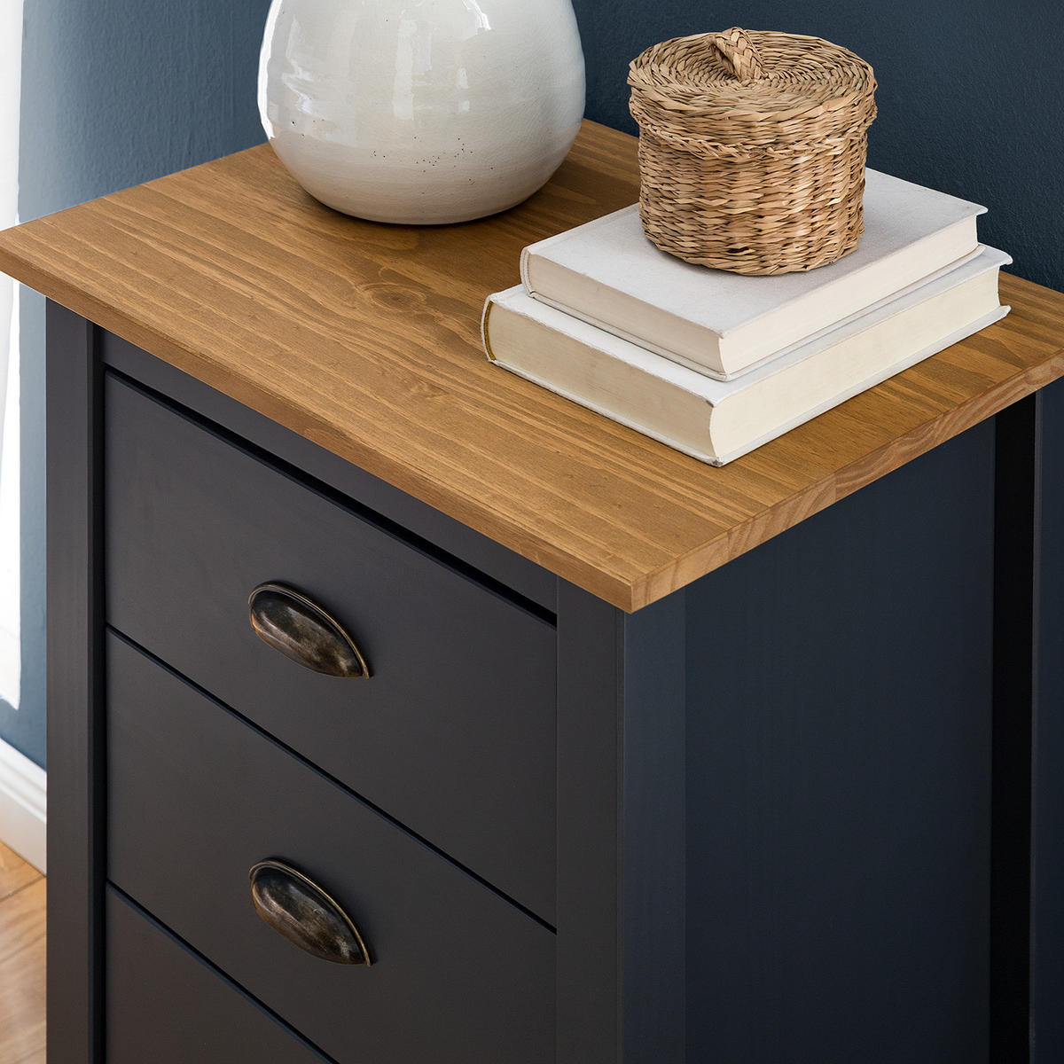 KOMMODE - Kiefer massiv - Anthrazit, Holz (46/82/35cm) - home24