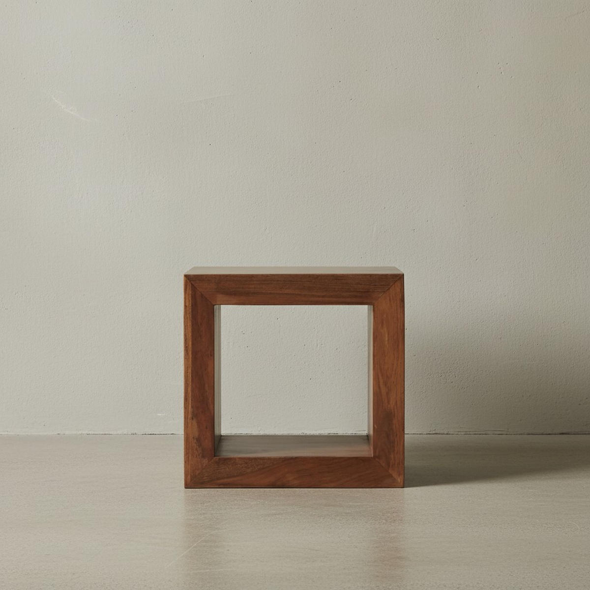 STANDREGAL – Naturholz, 44x44x33 cm, handgefertigt, geradlinig - Braun, Holz (44/44/33cm) - KADIMA DESIGN
