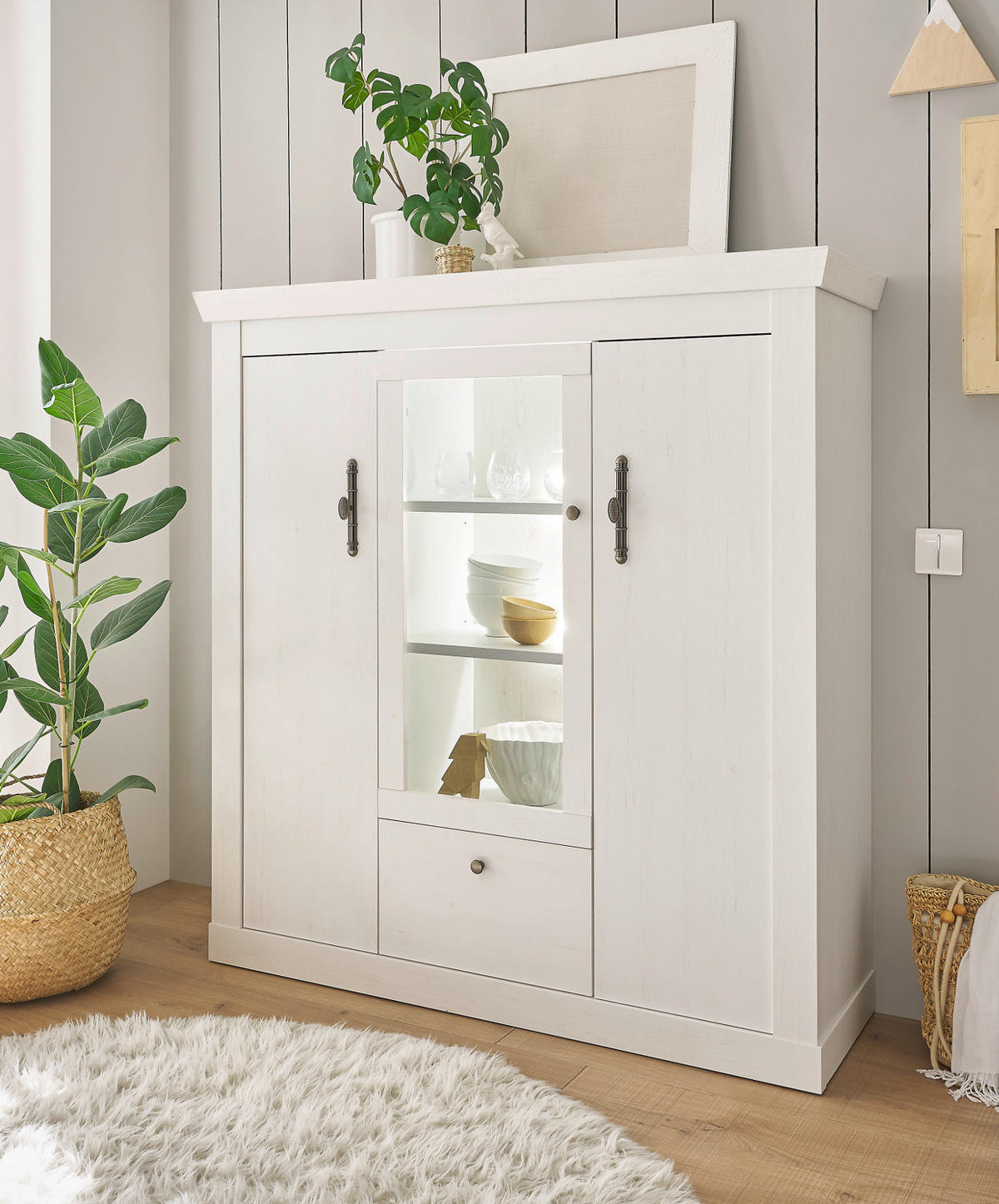 HIGHBOARD weiß Pinie Landhaus, Anrichte mit Soft-Close und Beleuchtung - Weiß, Holzwerkstoff/Kunststoff (141/146/45cm) - Furn.Design