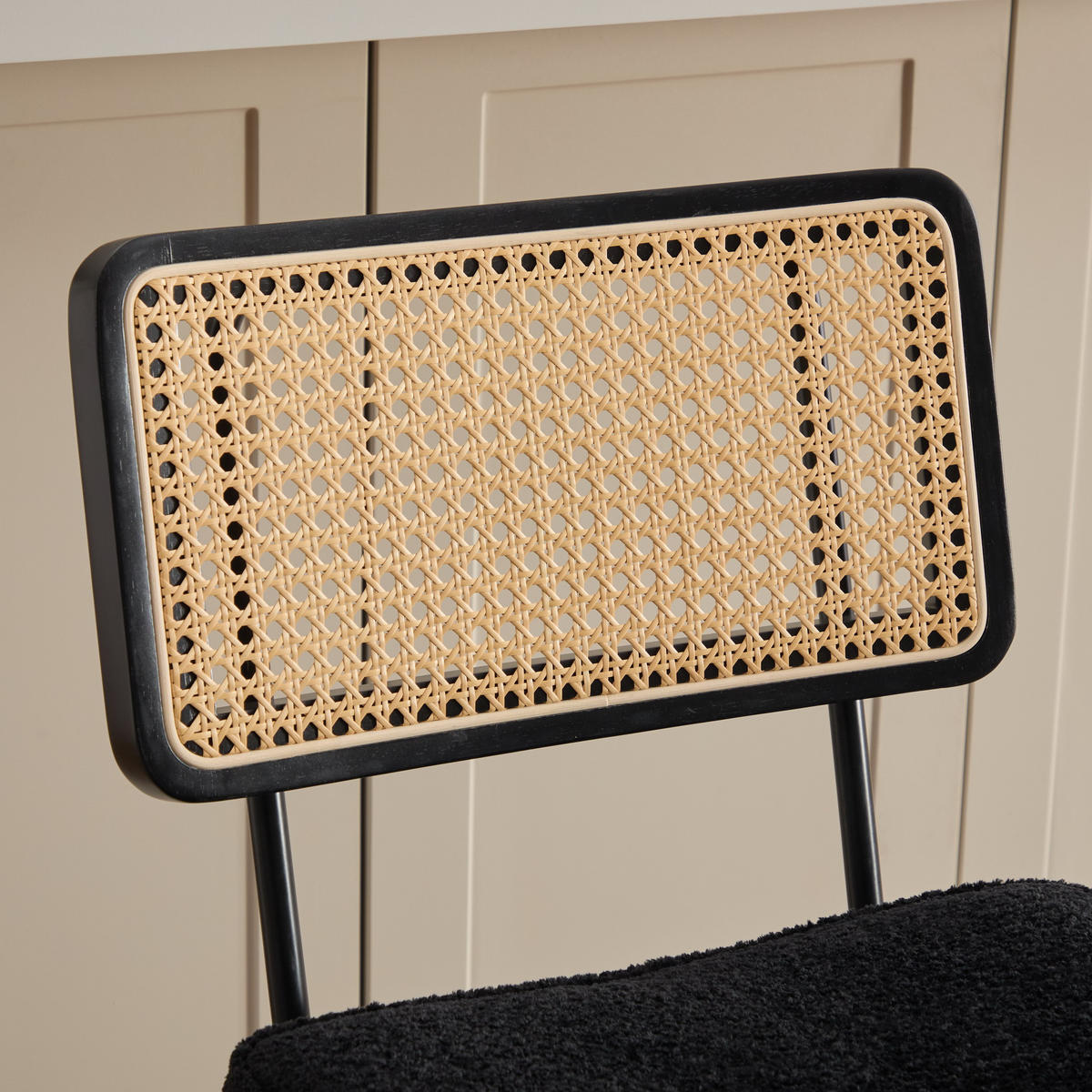 BARHOCKER DE-36881 2er-Set mit Chenille-Bezug und Rattan-Optik Schwarz - Schwarz, Metall (59.8/96.5/46.2cm) - ComfortXL