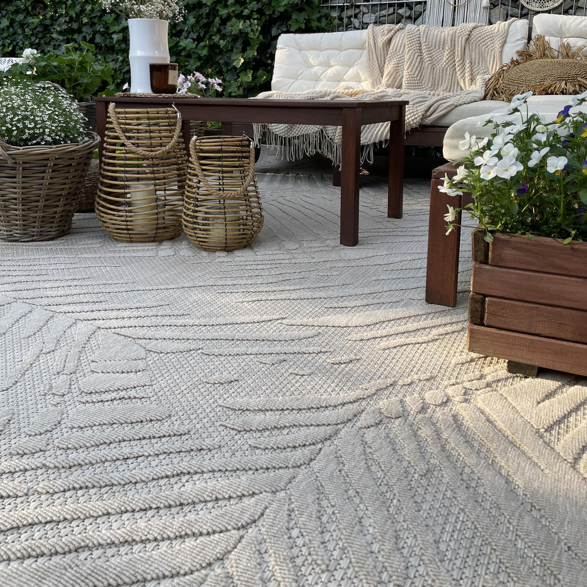 TEPPICH Beige In-Outdoor - Kurzflor Rechteckig, Motiv Pflanzen, Blätter, Blumen - 140 x 200 cm - Ecru/Creme, Textil (140/200cm) - Mazovia
