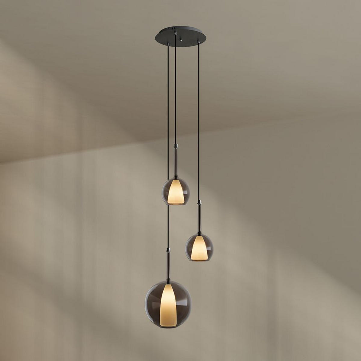 GALERIELEUCHTE Belluna 3-flammig Rauch Ø 14/24cm - Anthrazit, Glas (24/24/45cm) - s.luce
