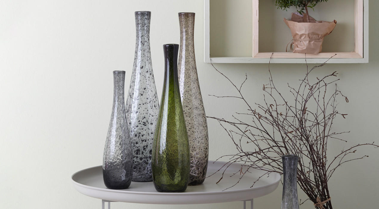 Vasen aus Glas in grün/blau/orange/lila