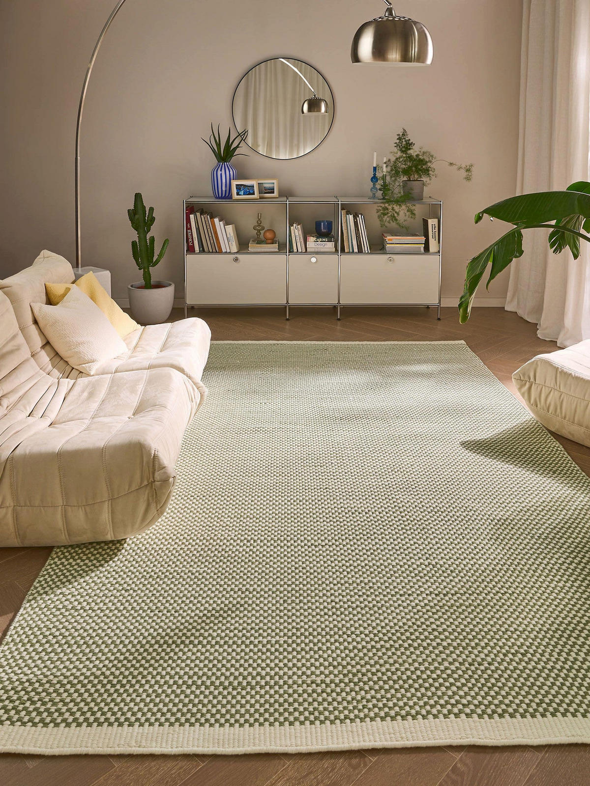 WOLLTEPPICH Laura handgewebt 200/300 cm - Grün, Naturmaterialien/Textil (200/300cm) - benuta Pure