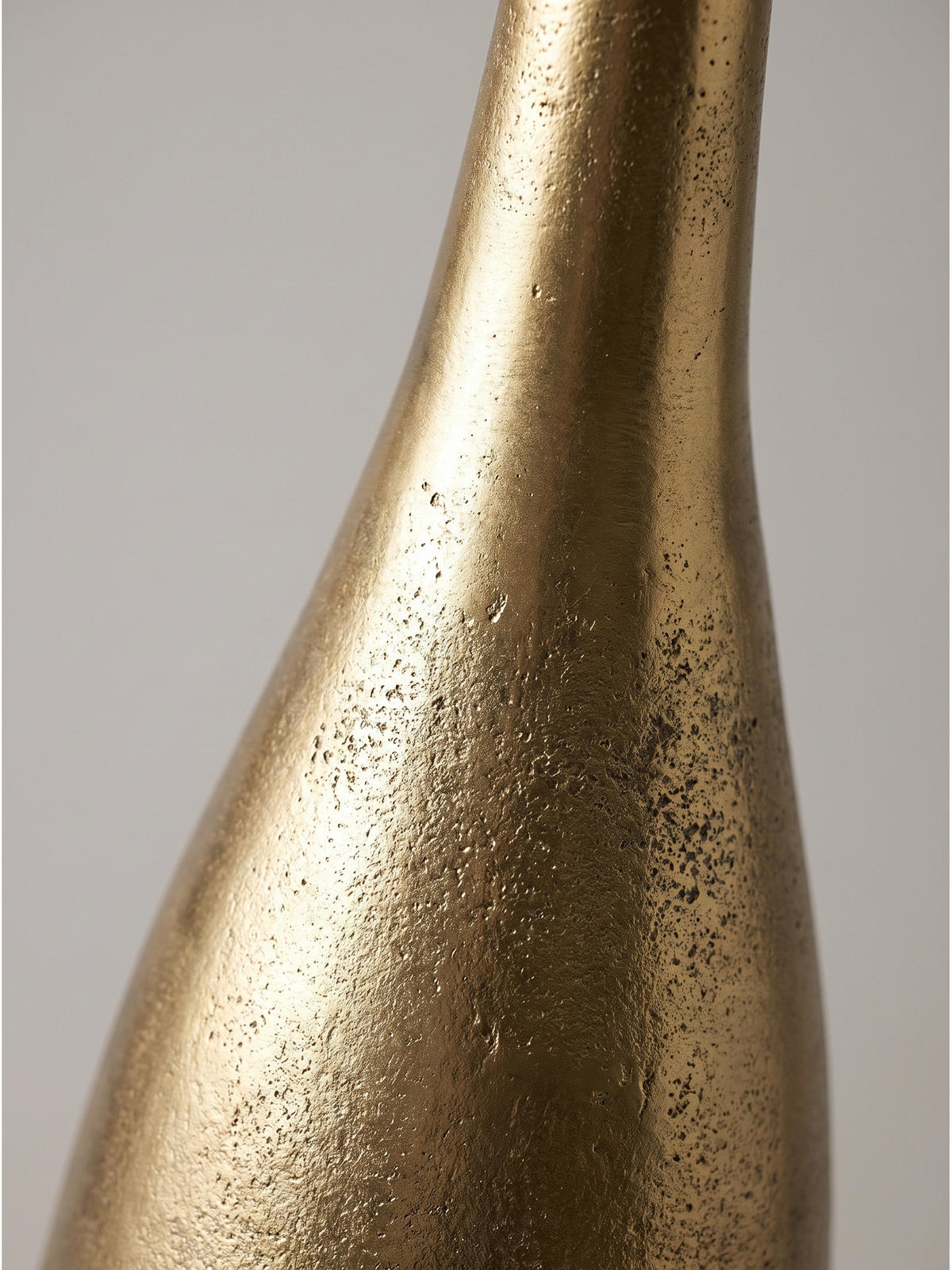BODENVASE EBRO, Aluminium, handgefertigt, Gold, Ø 14 x 100 cm - Goldfarben, Metall (100cm) - KADIMA DESIGN