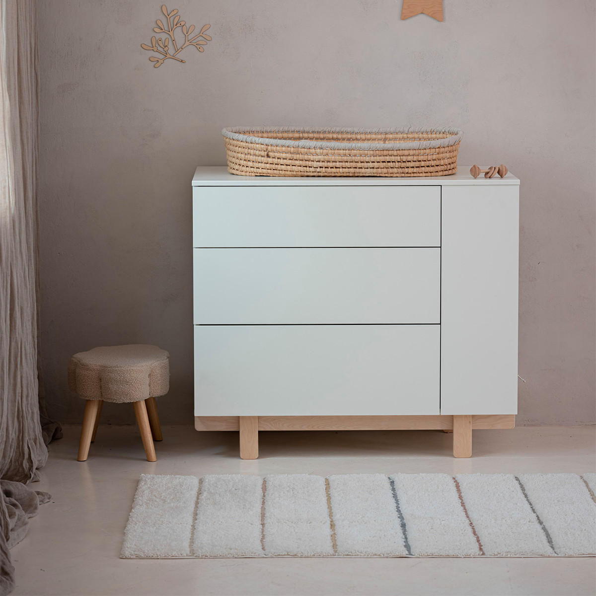 DĚTSKÁ KOMODA Romy Bílá - bílá, kompozitní dřevo (115/92/53cm) - Petits-meubles