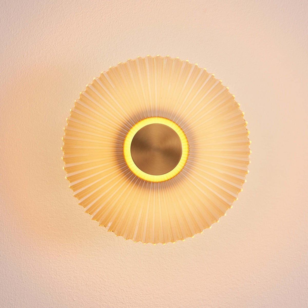 WANDLEUCHTE Ambrelia, Bernstein und Messing, 28cm - Bernsteinfarben, Glas (28/28/7.5cm) - KOSILUM
