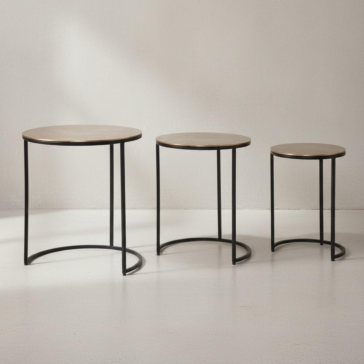 SATZTISCH Set – 3-teilig Rund Aluminium Gold Schwarz - Goldfarben/Schwarz, Metall (45/45/55cm) - KADIMA DESIGN