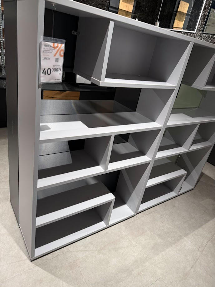 TÉRELVÁLASZTÓ JOLLY-RO-BUDAÖRS OUTLET - Hom`in