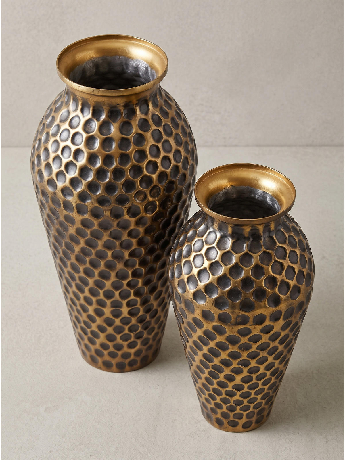 VASEN 2er-Set MANTOVA, Aluminium, handgefertigt, Gold, Ø 26 x 51 cm - Goldfarben, Metall (51cm) - KADIMA DESIGN