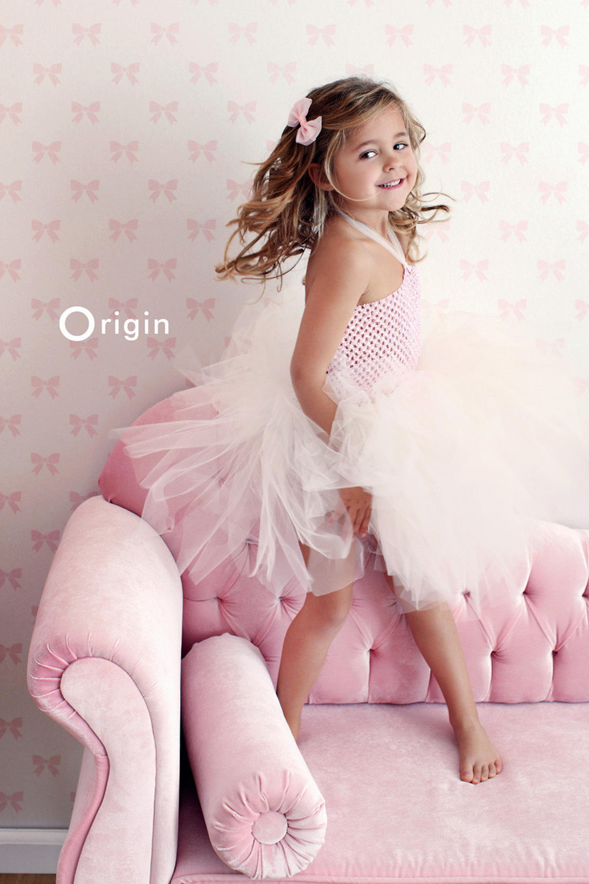 TAPETE kleine Schleifen 53 cm x 10.05 m - Weiß, Papier (53/0.1cm) - Origin Wallcoverings