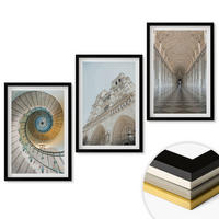 WANDBILDER 3er-Set - 40x60 cm Schwarzer Rahmen - Wendeltreppe der Kathedralenfassade - Schwarz, Kunststoff (40/60cm) - ArtPrintCave