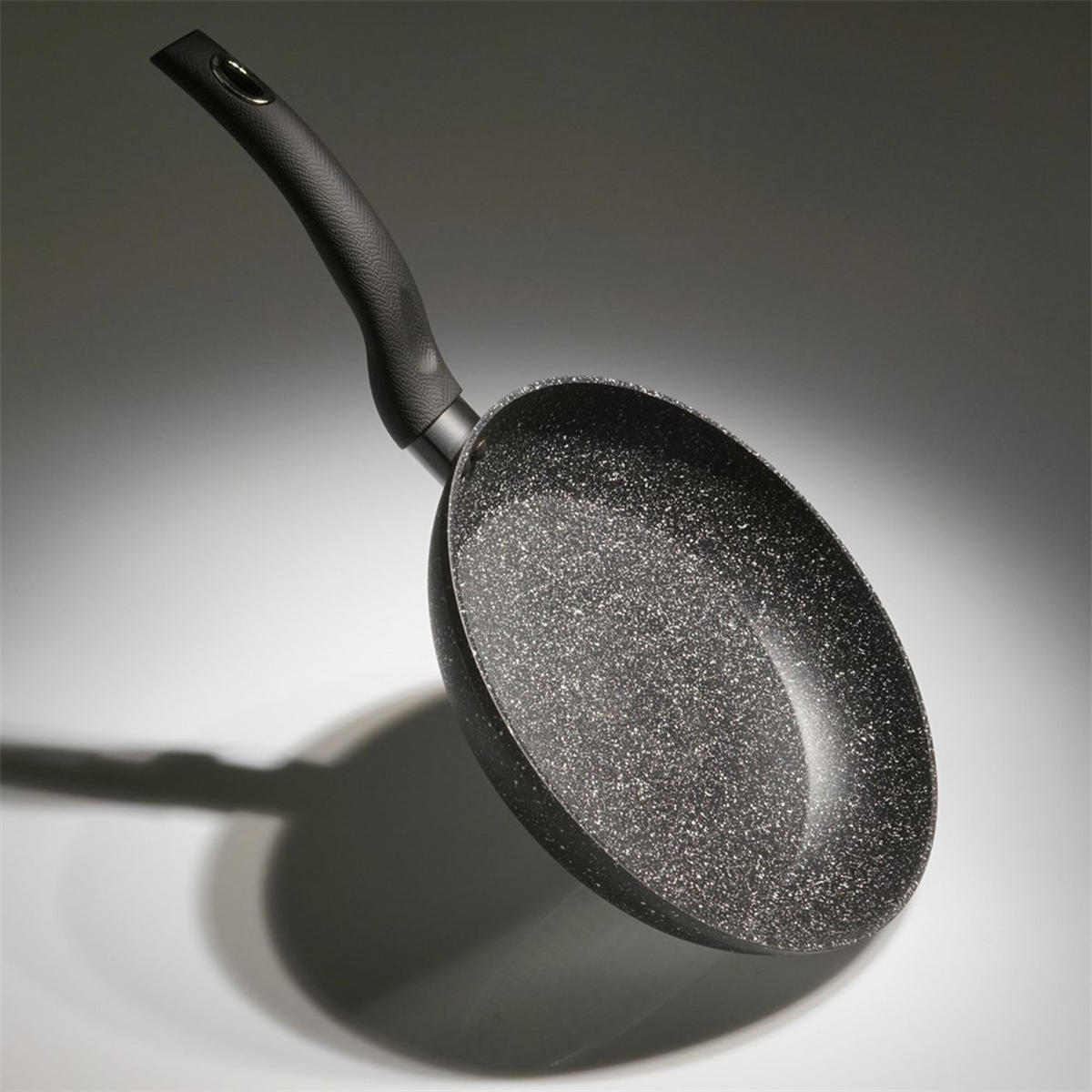 PFANNE Schwarz 40/26/5.5 cm TS1259 - Schwarz, Metall (26cm) - Tiross 