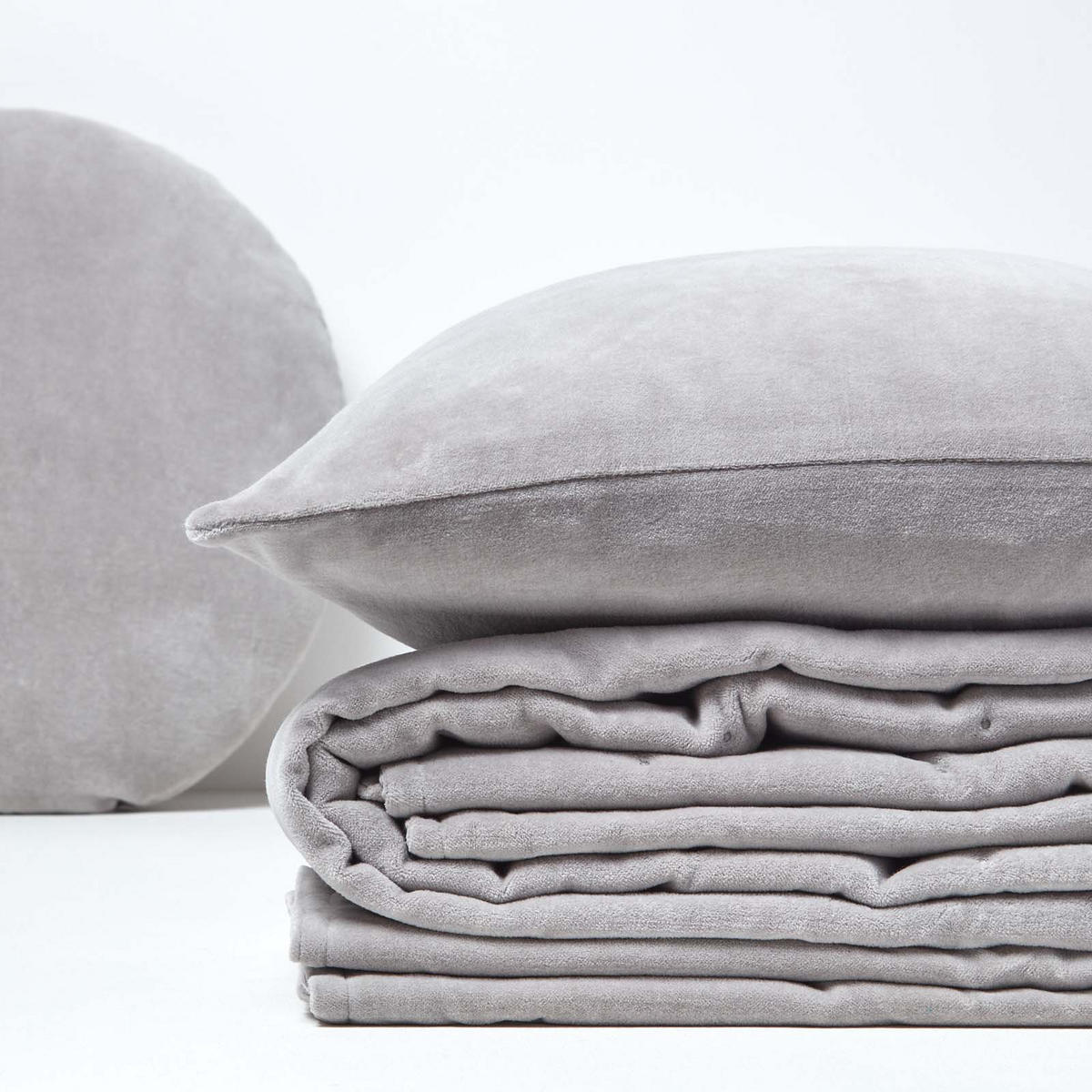 SAMT-KUSCHELDECKE 150/200 cm, Baumwolle wattiert - Hellgrau, Textil (150/200cm) - Homescapes