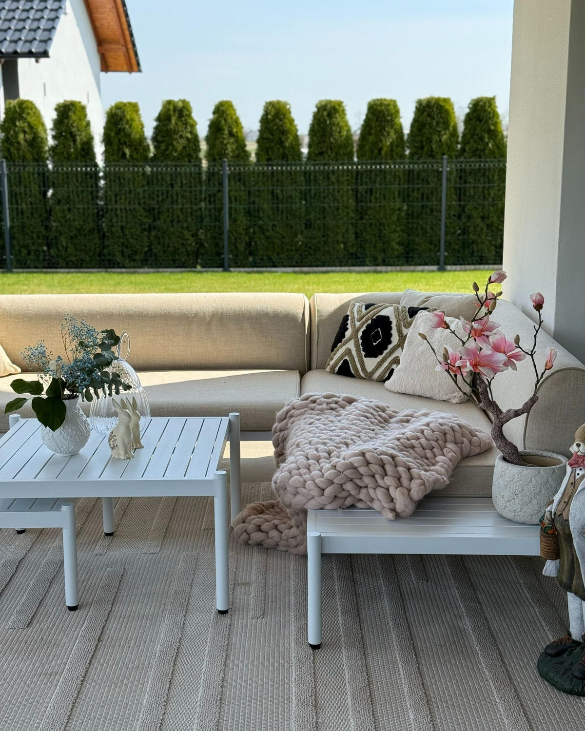 LOUNGE SADA 5-místná Béžová Rasiglia - bílá/béžová, kov - Beliani