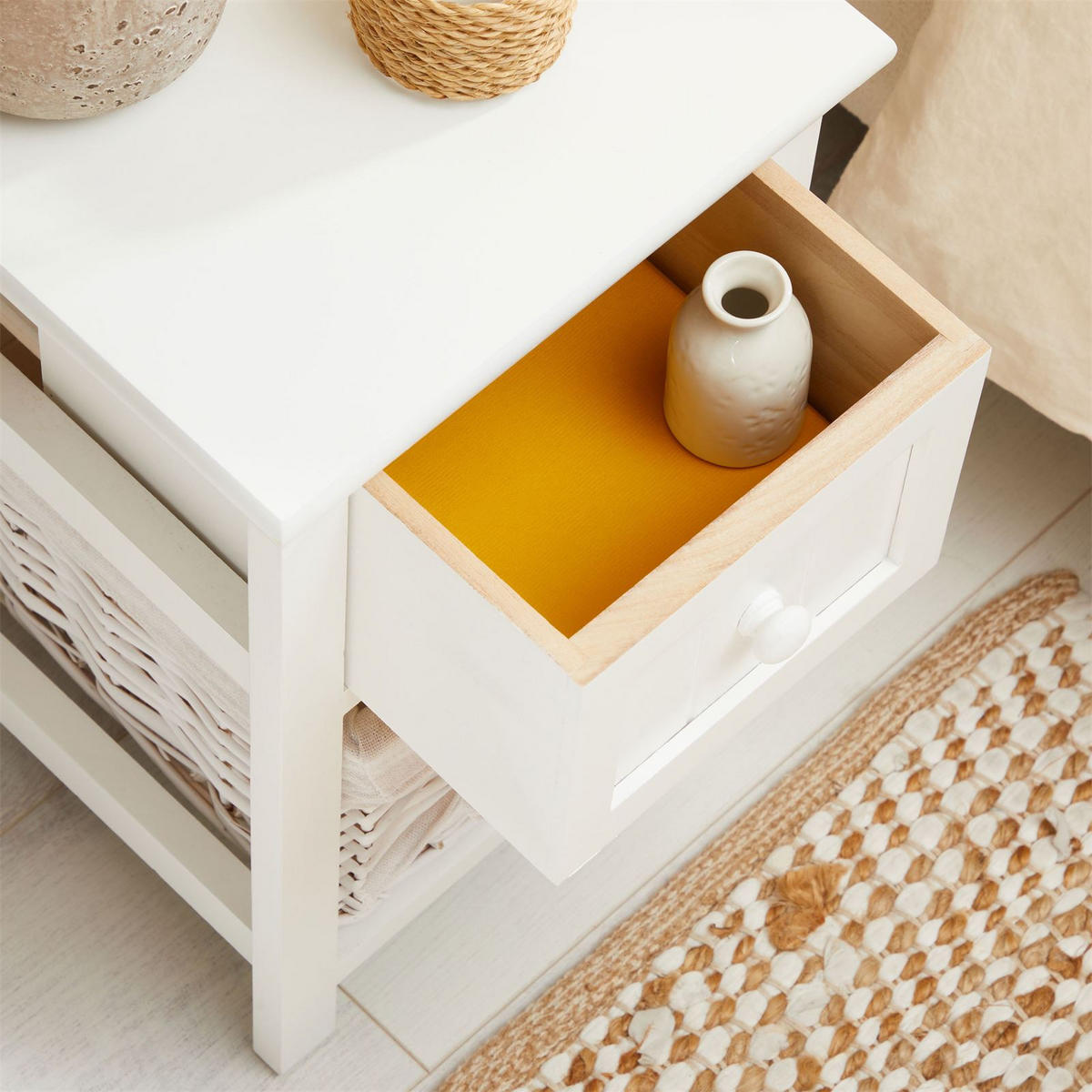 NACHTTISCH MESSINA - Weiß, Holzwerkstoff (28/46/31cm) - CARO-Möbel