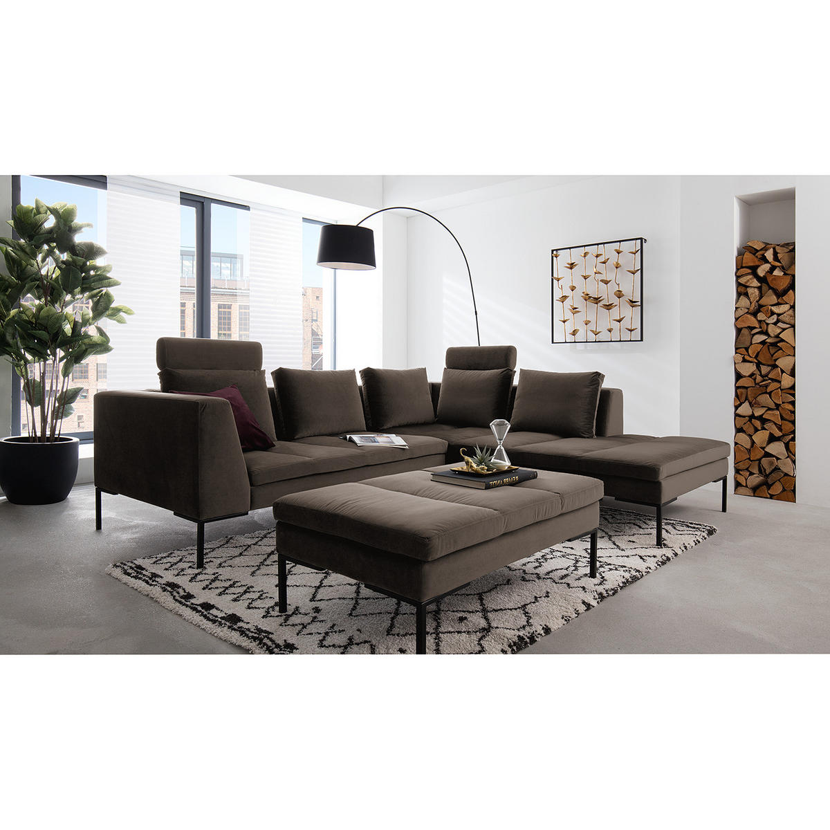 ECKSOFA mit Ottomane - Taupe/Schwarz, Textil/Metall (255/230cm) - home24