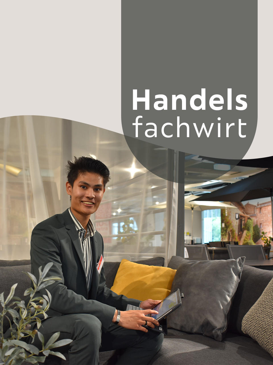 Handelsfachwirt bei XXXLutz