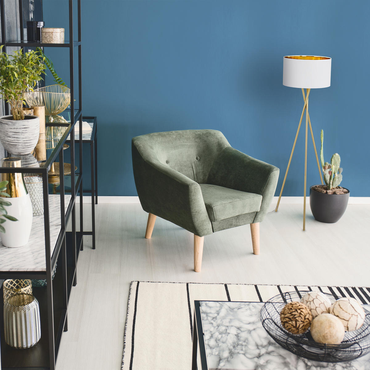 DREIBEIN-STEHLAMPE - Goldfarben, Kunststoff/Textil (53.5/53.5/148.5cm) - Relaxdays