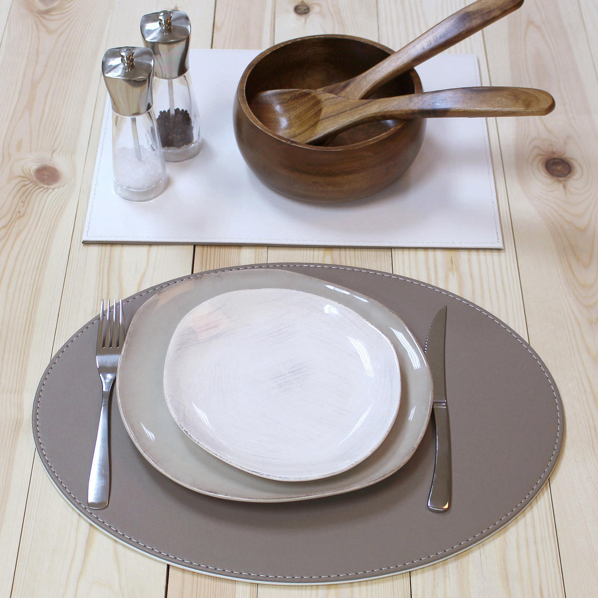 PLATZSET oval 45 x 34 cm taupe / weiß - Weiß, Textil (45/34/0.5cm) - Freeform