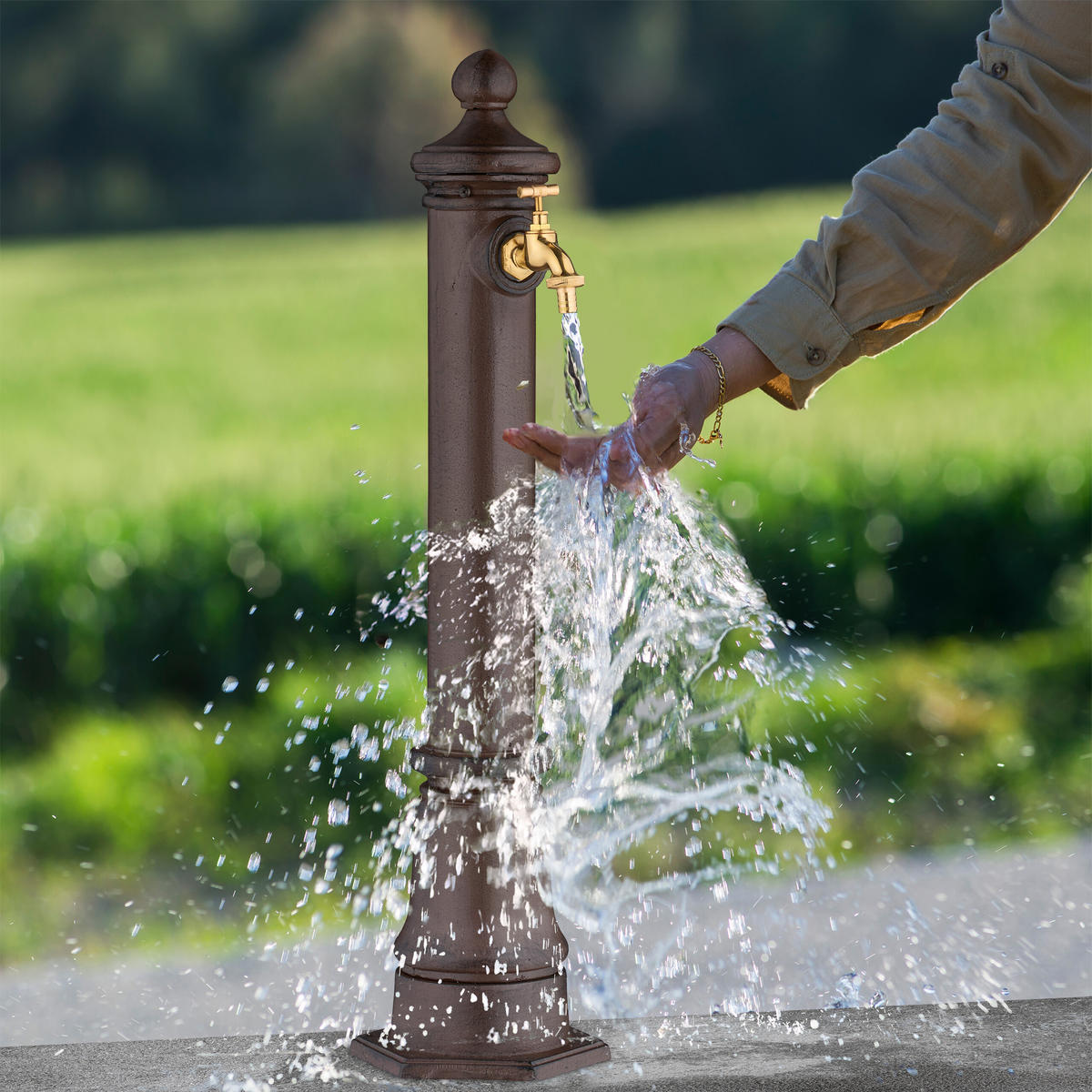 STANDBRUNNEN - Dunkelgrün, Metall (20.5/18/80cm) - Relaxdays