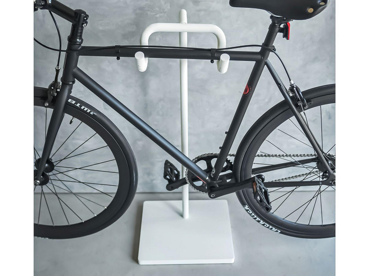 FAHRRAD-STÄNDER Tower weiß 38/92/33 cm für die Wohnung - Weiß, Metall (38/94/33cm) - Yamazaki