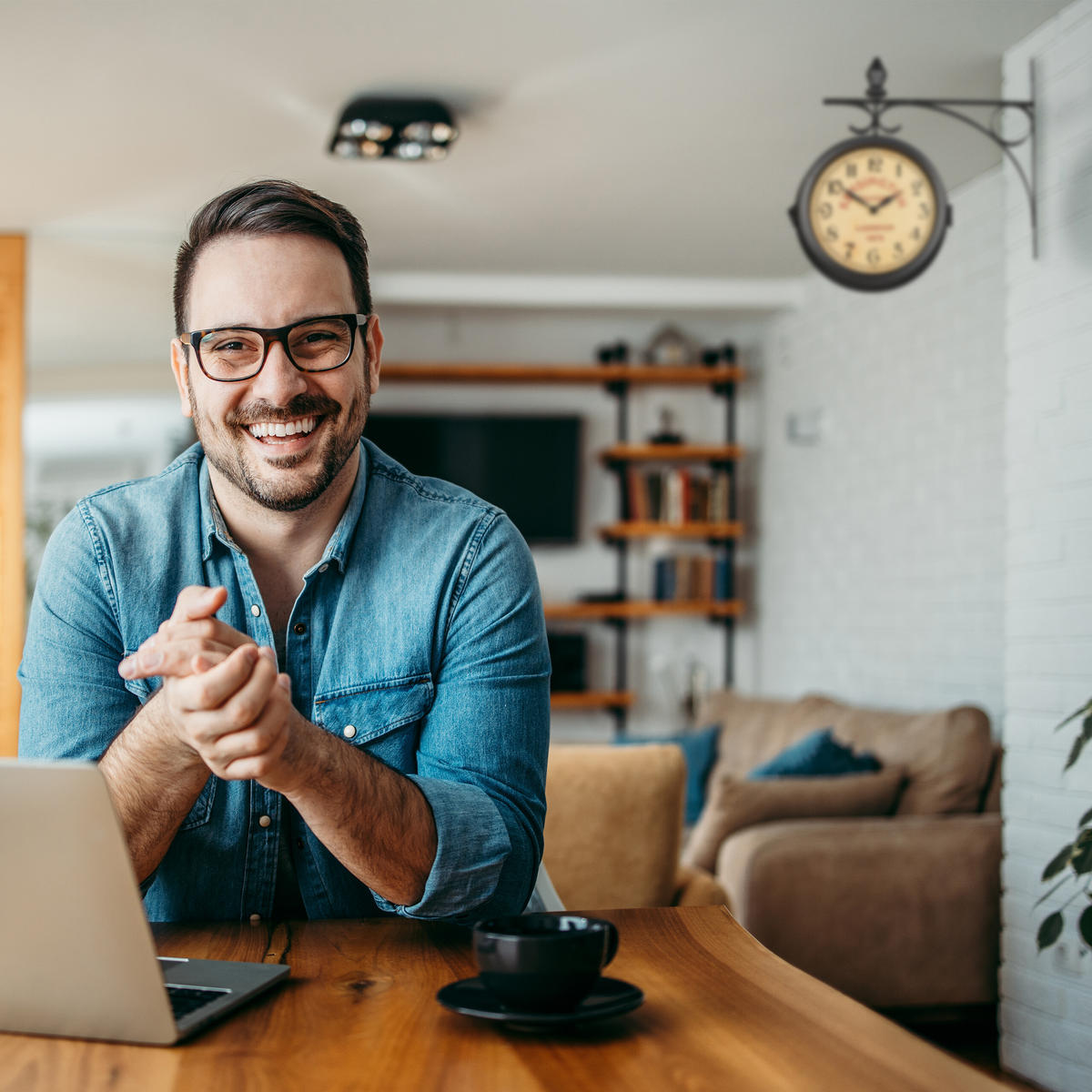 BAHNHOFSUHR - Multicolor, Glas/Metall (34/33/10cm) - Relaxdays