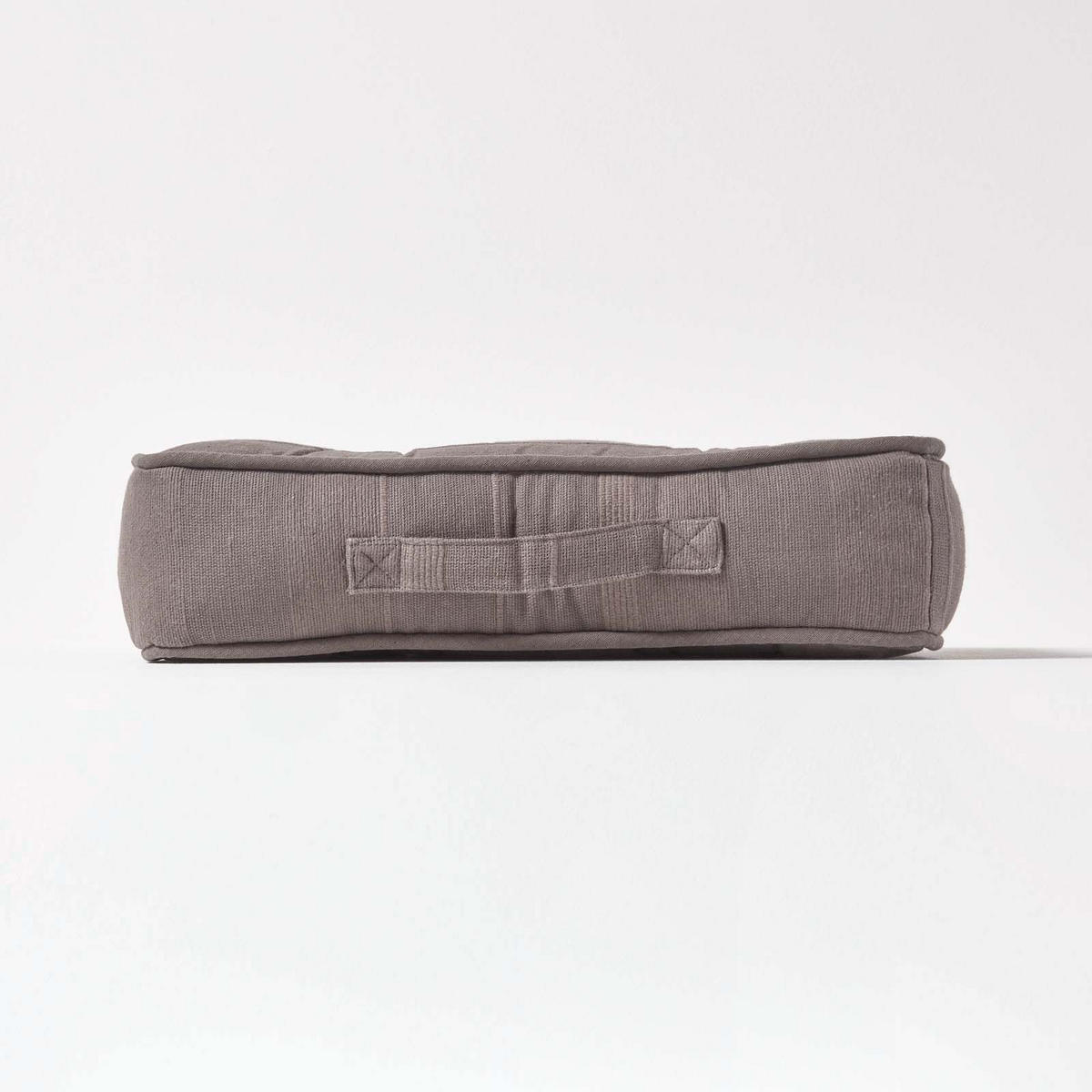 SITZKISSEN Rajput grau 40/40/8 cm - Grau, Textil (40/40/8cm) - Homescapes