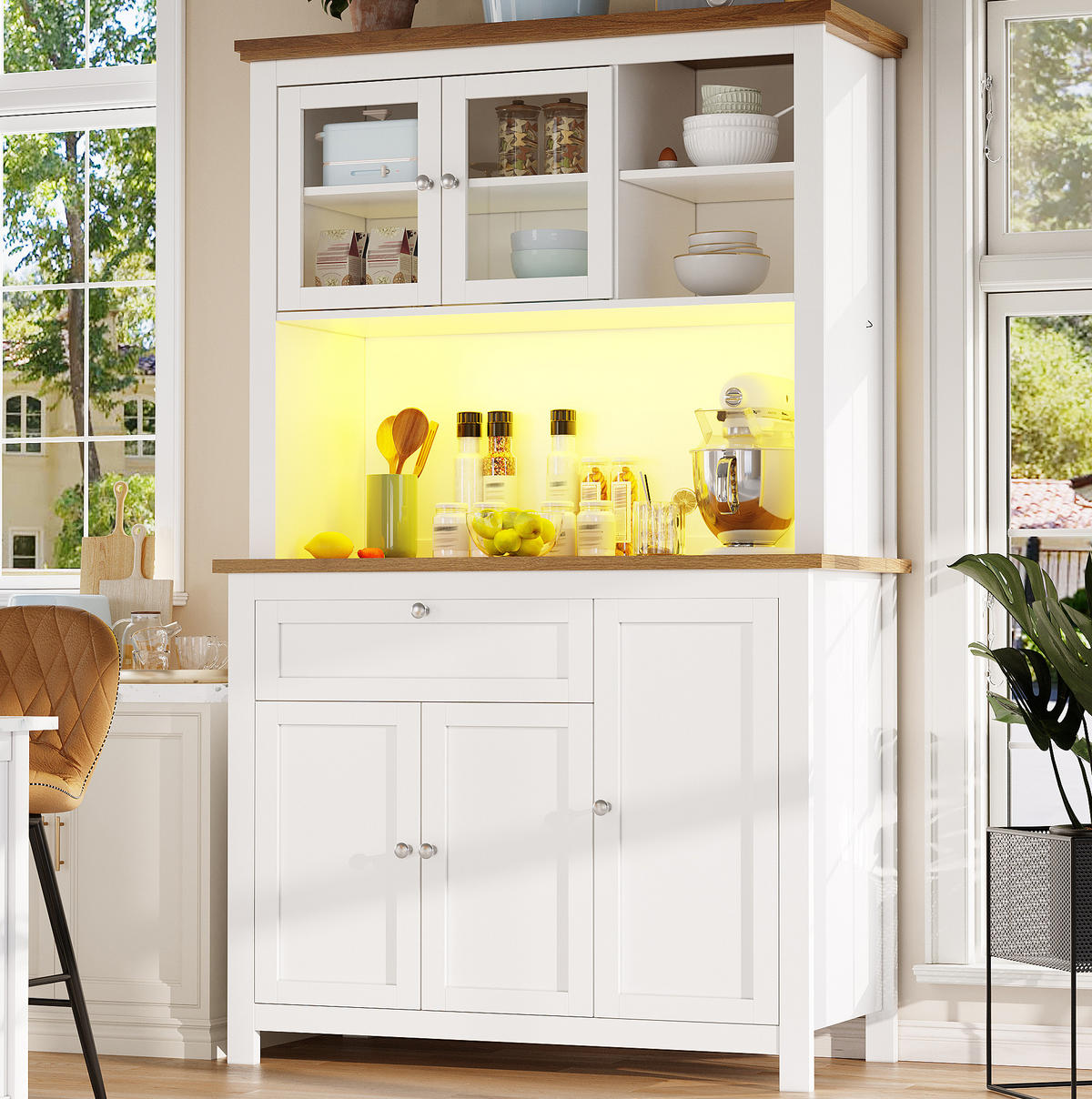 KREDENCA z LED-osvetlitvijo, bela, 104/40/180 cm - bela, leseni material (40/180/104cm) - OKMYHOME