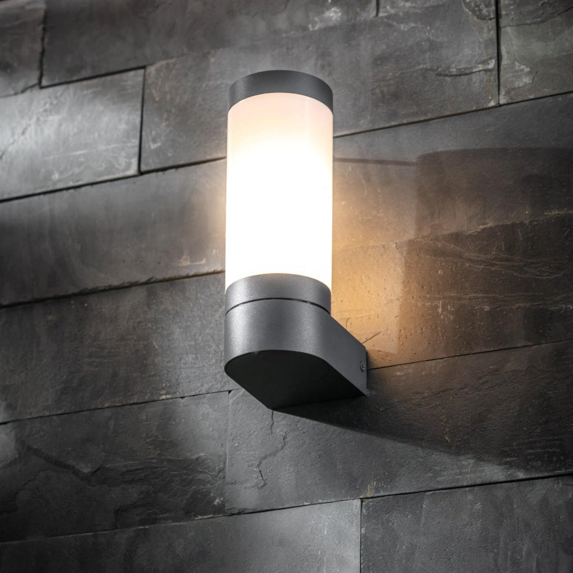 AUSSENWANDLEUCHTE Anthrazit Dunkelgrau E27 Opal Diffusor IP44 - Dunkelgrau/Anthrazit, Metall (8/22/12cm) - CGC Europe