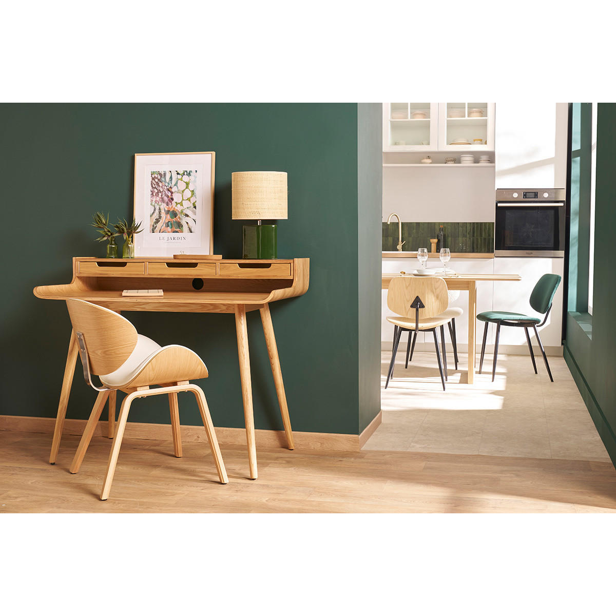 SCHWARZ und helles Holz Designstuhl WALNUT - Schwarz, Holz (55/75.5/53cm) - Miliboo