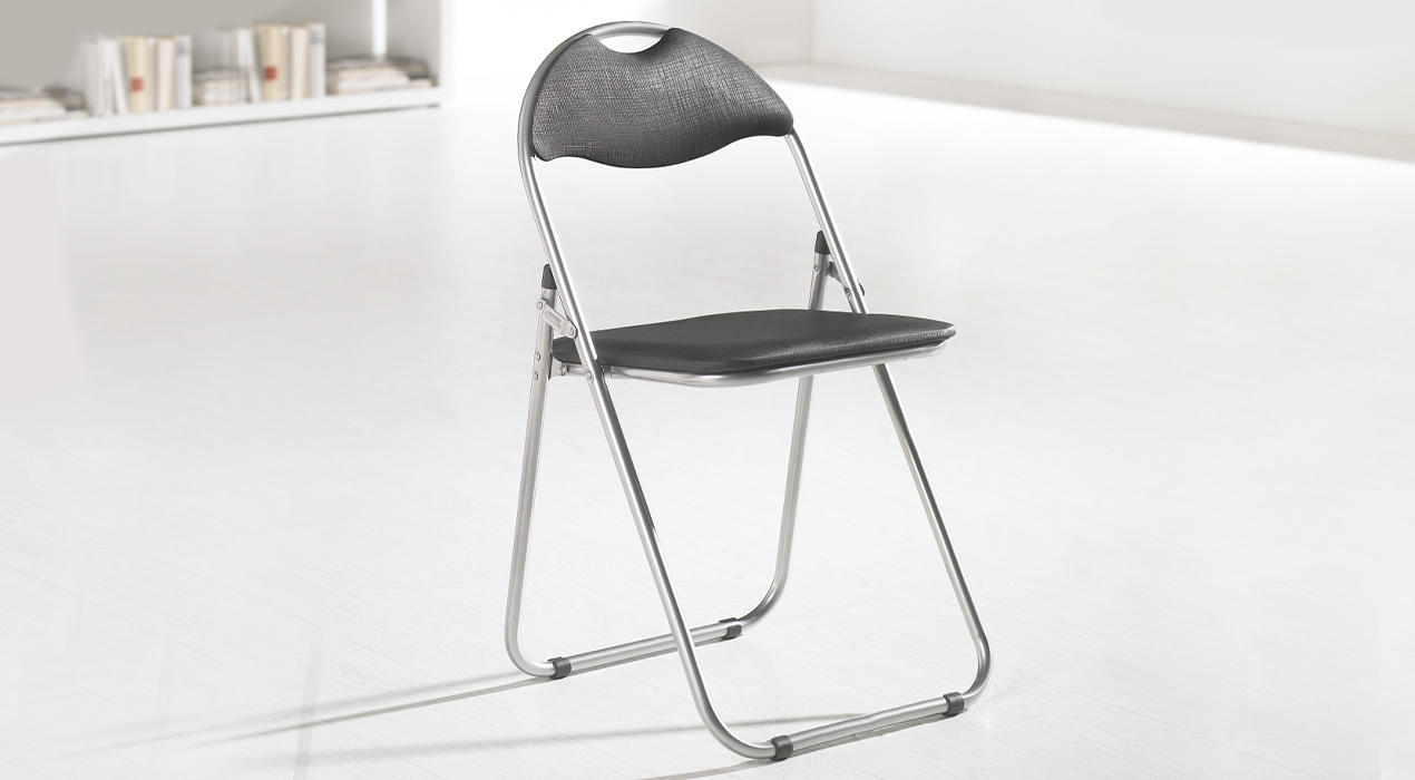 Klappstuhl in Schwarz