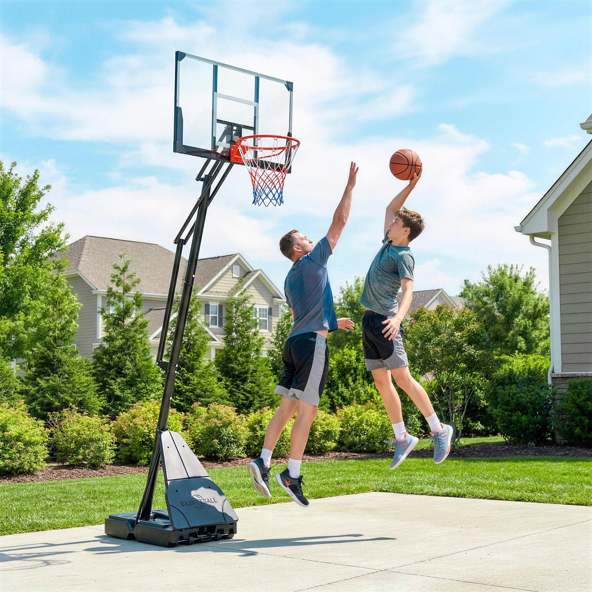 BASKETBALLKORB DE-10540 höhenverstellbar 2,45-3,05 m Schwarz - Schwarz, Metall (120/120cm) - ComfortXL