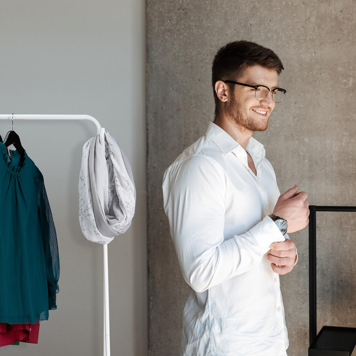 KLEIDERSTÄNDER - Weiß, Metall (60/158/33cm) - Relaxdays