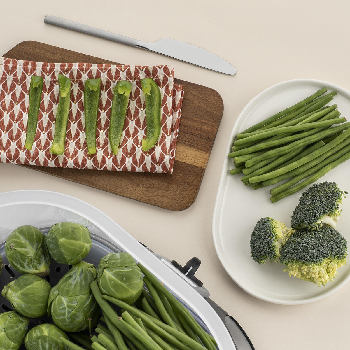 DAMPFGARER VAP10 Grau und Transparent, 3 herausnehmbare stapelbare Schalen für Eier, Gemüse, Reis - Silberfarben, Metall (35/43/20cm) - HKoenig