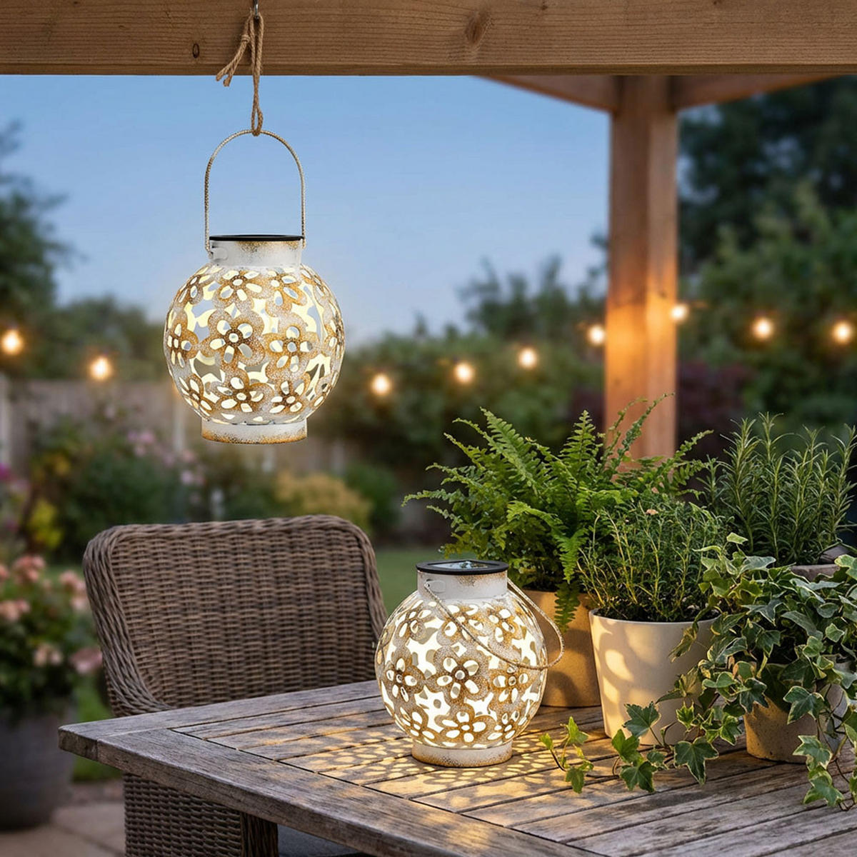 LED HÄNGELEUCHTE Solar Weiß Gelb - Weiß, Metall (15/15/14cm)