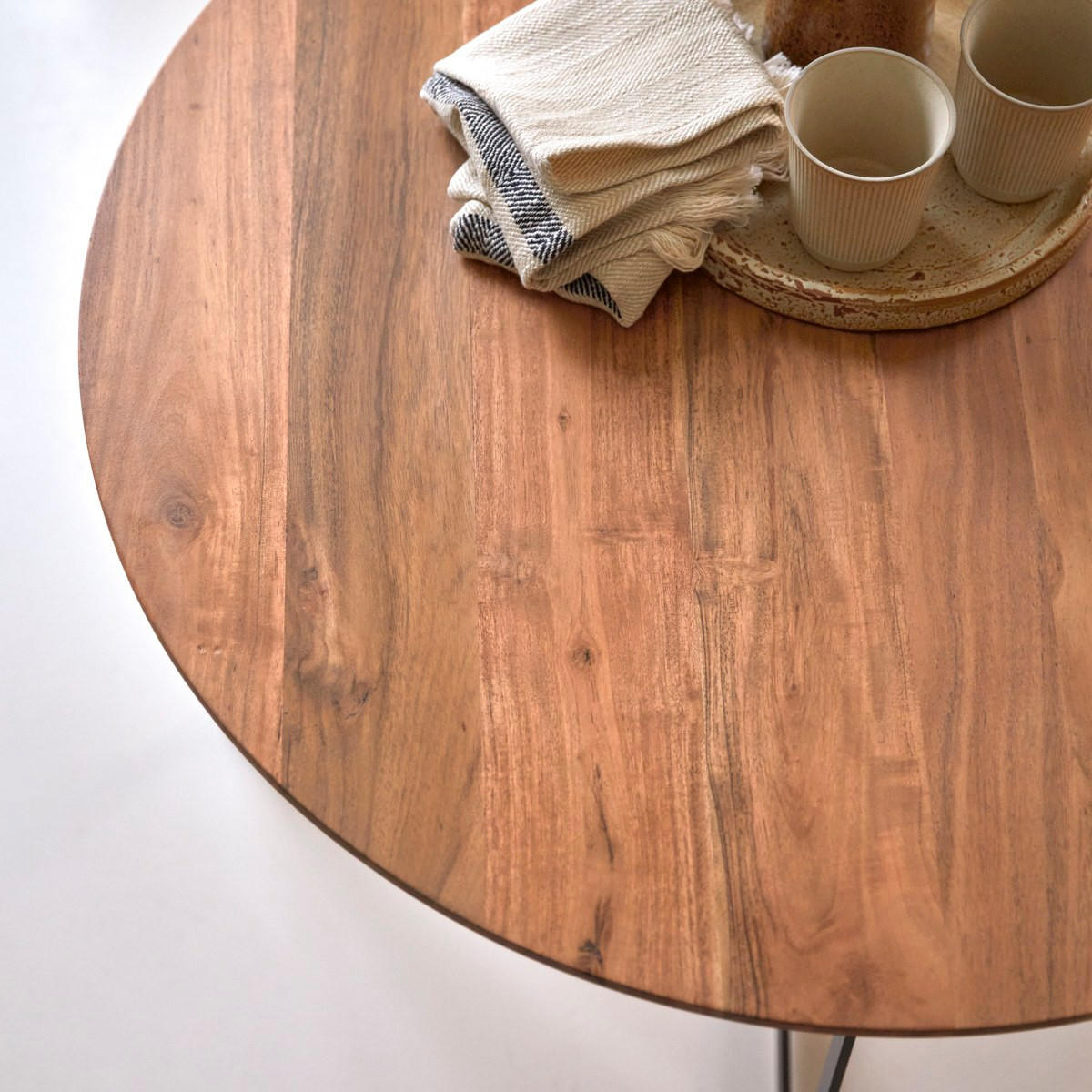COUCHTISCH Temis Natur aus Akazie - Naturfarben, Holz (80/80/45cm) - Tikamoon