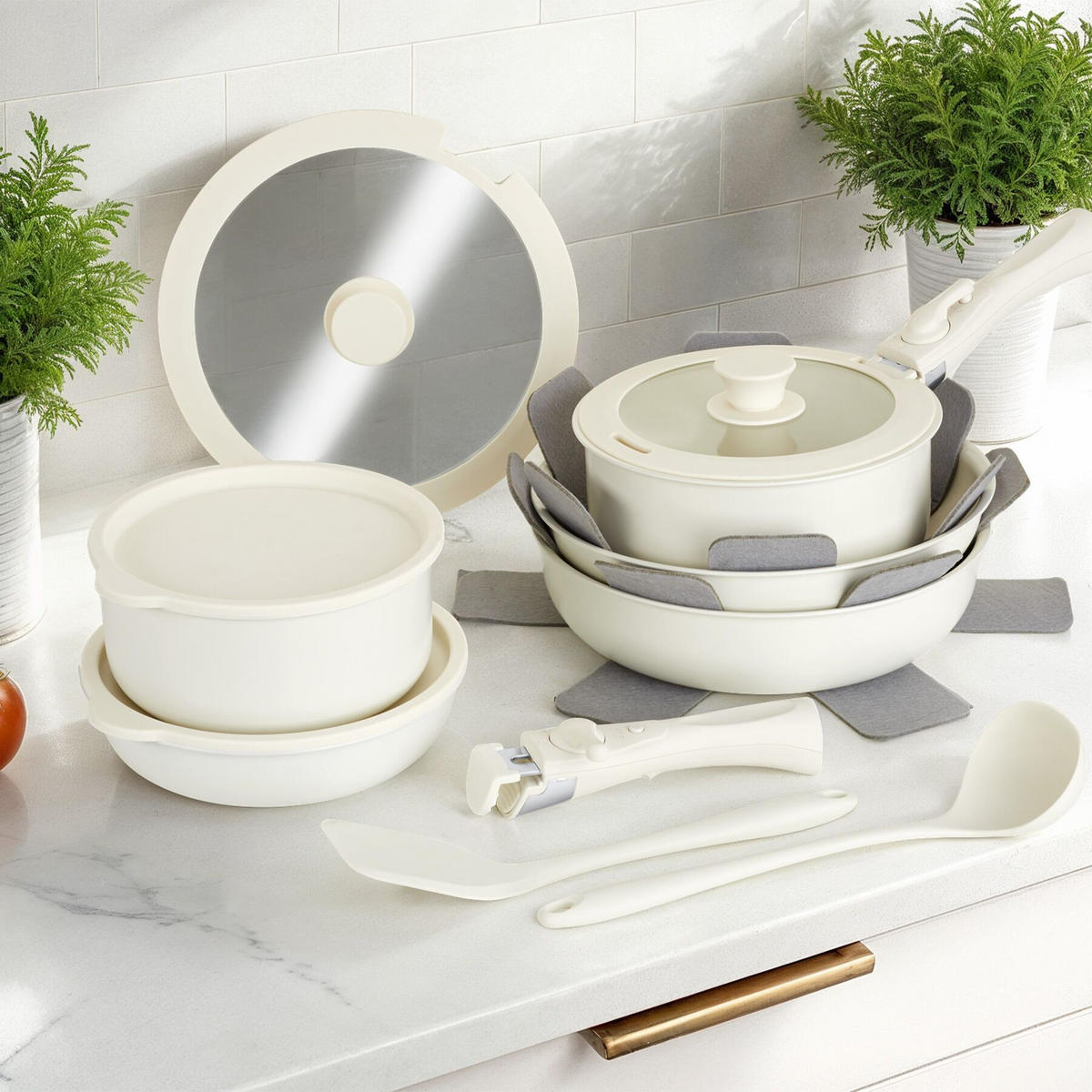 KOCHTOPFSET Genua,2 Küchenwerkzeuge und 3 Topfschoner aus Filz,weiß - Weiß, Metall - tectake