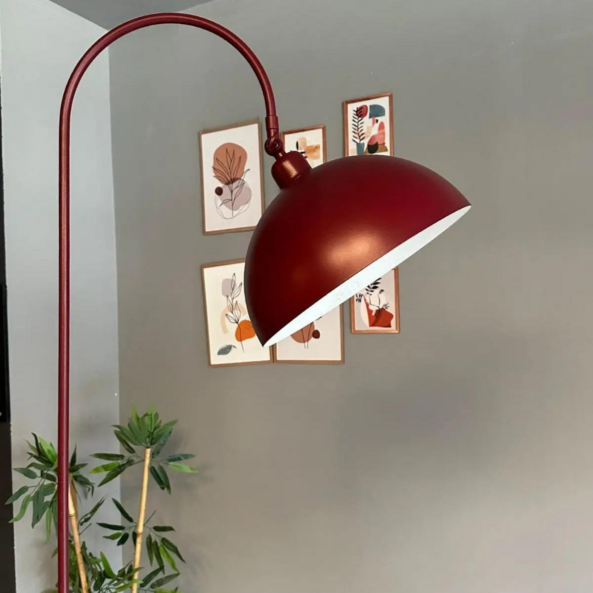 STEHLAMPE Gorkiede E27, verstellbarer Lampenschirm aus Metall - Bordeaux, Metall (37/37/170cm) - Bamyum