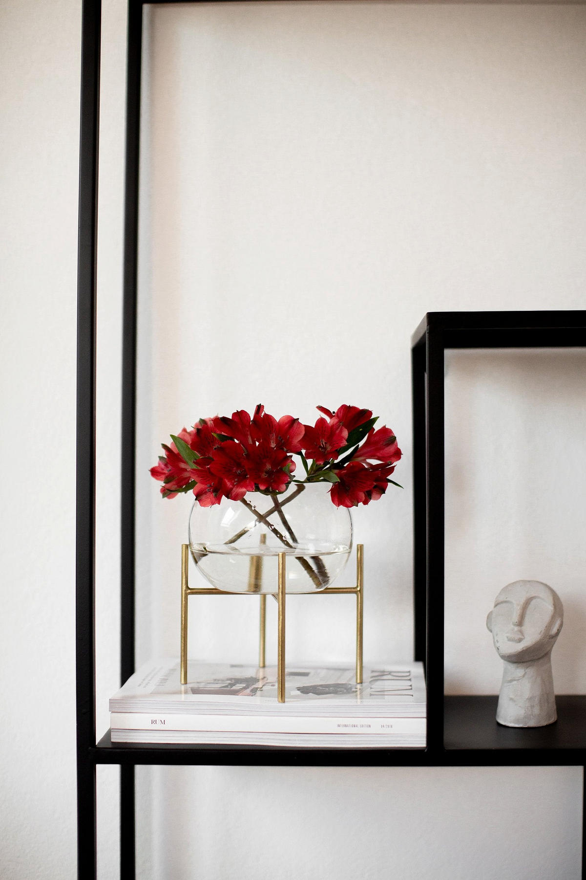 VASE Arzu aus Glas & Eisen in Gold 18/23 cm - Goldfarben, Glas (23cm) - LaLe Living