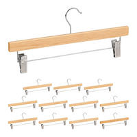 OBEŠALNIK za hlače - večbarvno, kovina/les (35.5/16/2.5cm) - Relaxdays