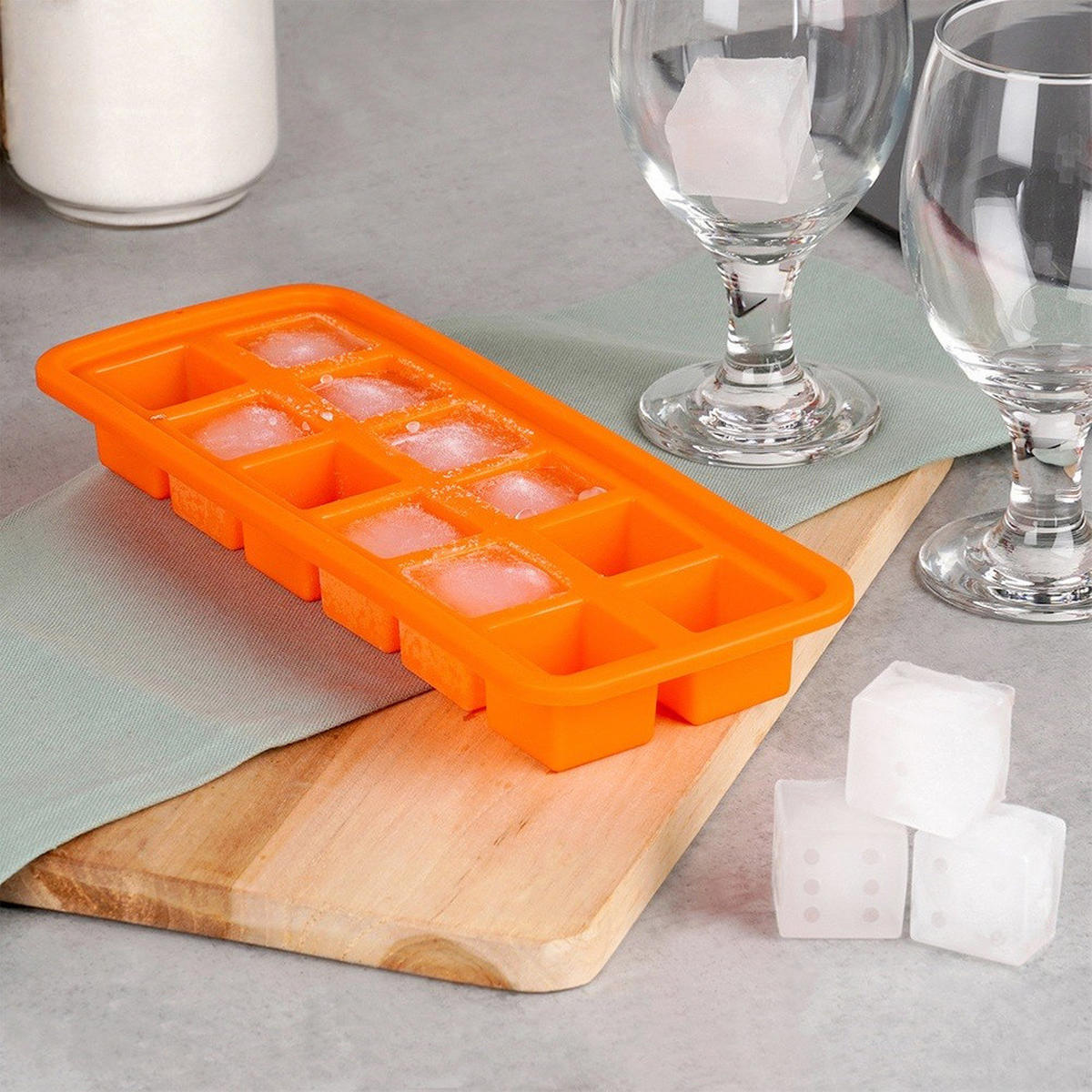 EISWÜRFELFORM SILLINIE Würfeldesign Orange - Orange, Kunststoff (26/3.5/11cm) - Orion 