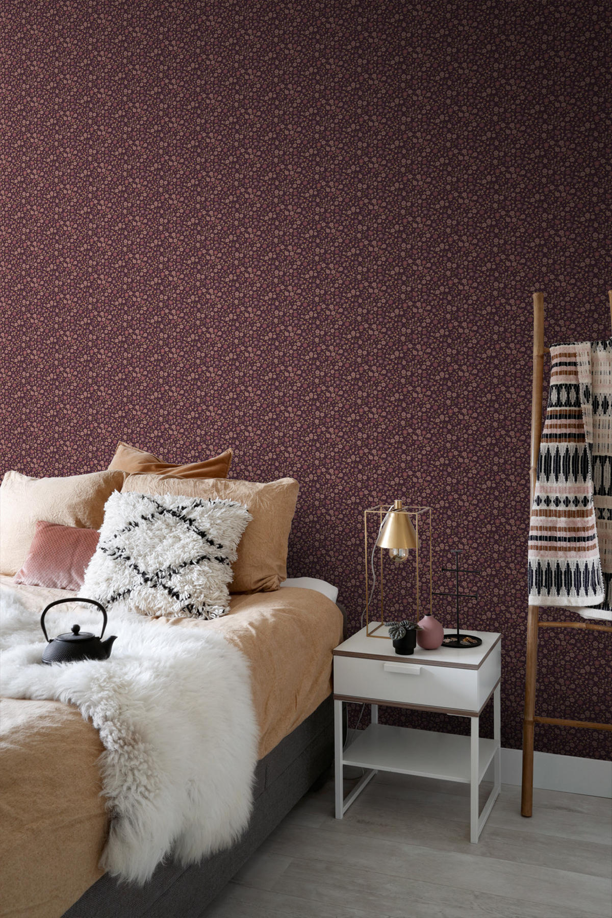 TAPETE Blumen 50 x 900 cm - Lila, Papier (50/0.1cm) - ESTAhome