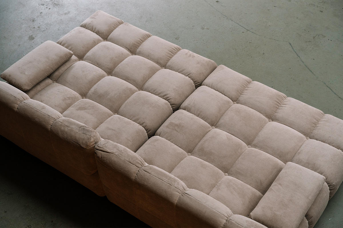 BIG SOFA VIVIEN Beige Cord - Beige/Schwarz, Kunststoff/Textil (296/85/178cm) - KAWOLA