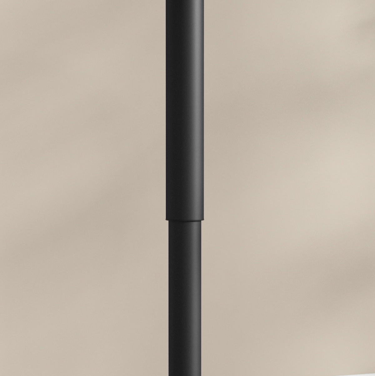 COUCHTISCH Ø60 cm schwarz aus Holzwerkstoff mit Höhenverstellung - Schwarz, Holzwerkstoff (60/60/93.5cm) - OKMYHOME