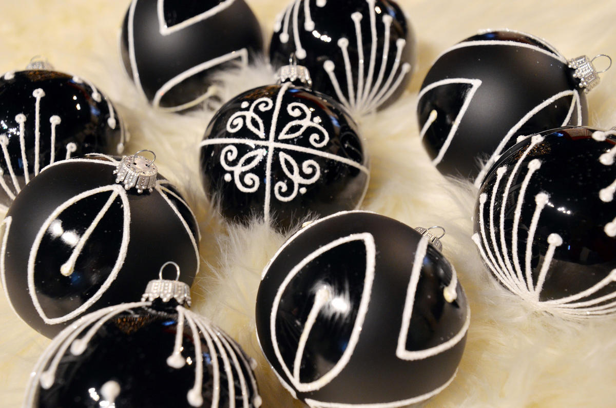 CHRISTBAUMKUGELN Dunkler Winterglanz Schwarz 8cm (Glas / 9 Stk.) - Schwarz, Glas (8/8/4cm) - Krebs Glas Lauscha