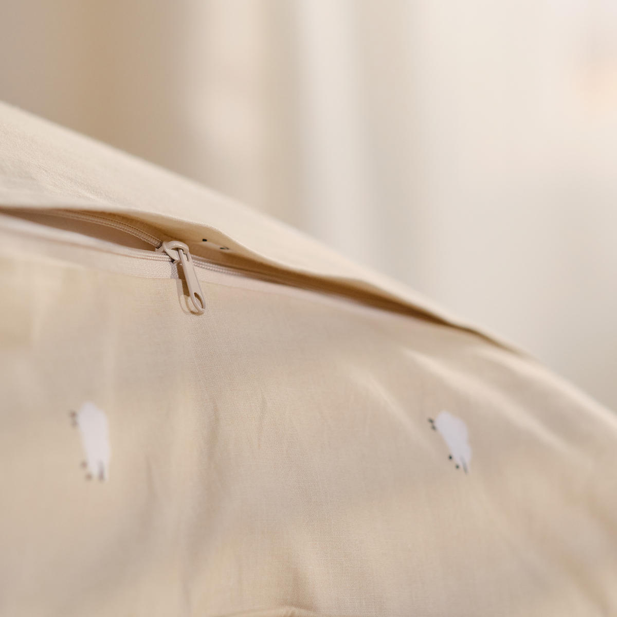 BETTWÄSCHE Sheeperiso - Beige, Textil (200/220cm) - home&you