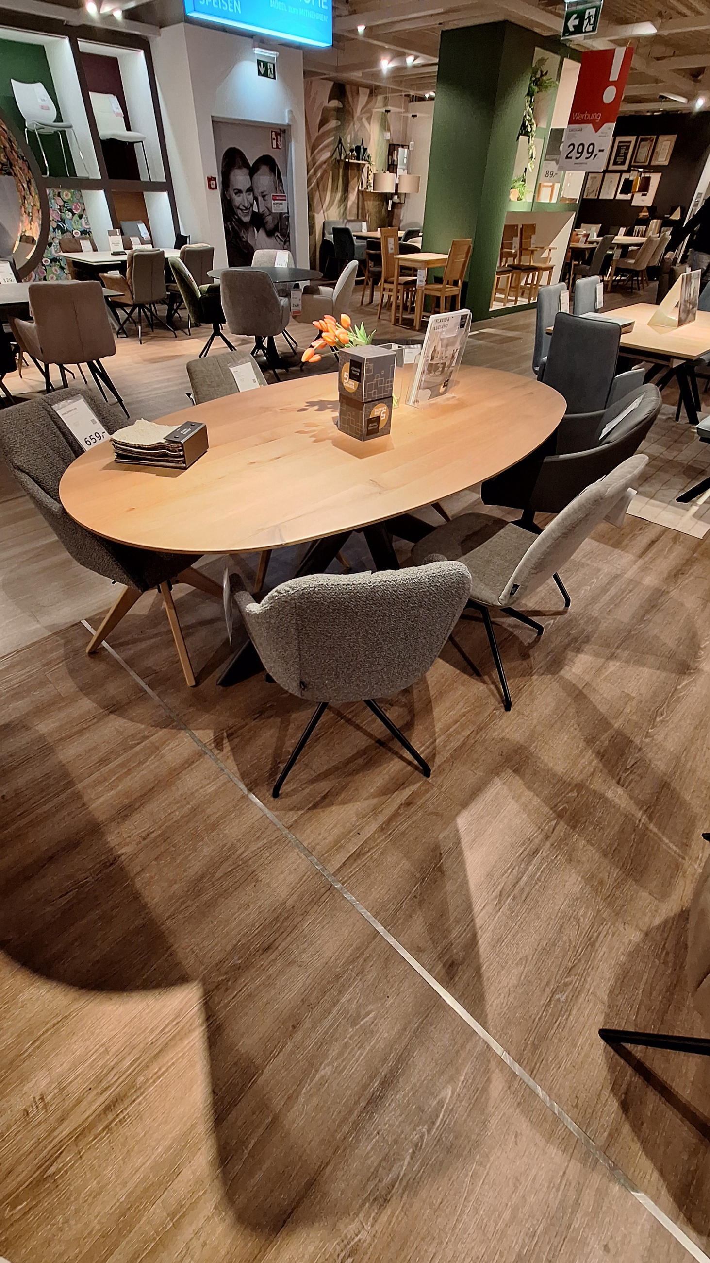 ESSGRUPPE VENUS / FLAVIO - Johann Jakob