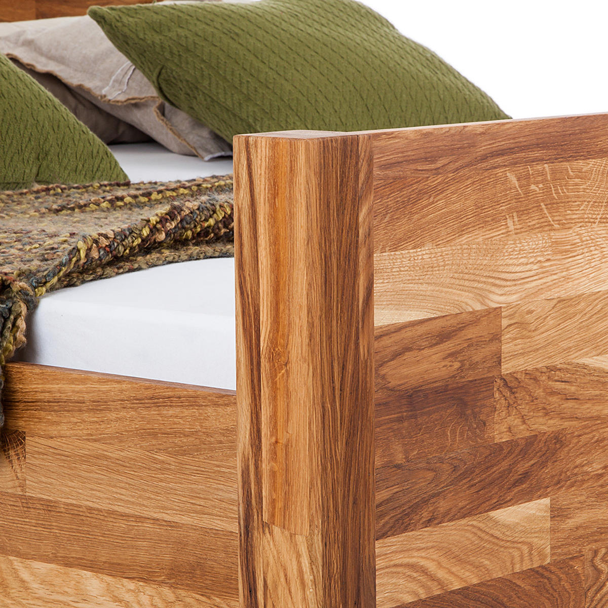 BETT - Massivholz - Eichefarben, Holz (180/200cm) - home24